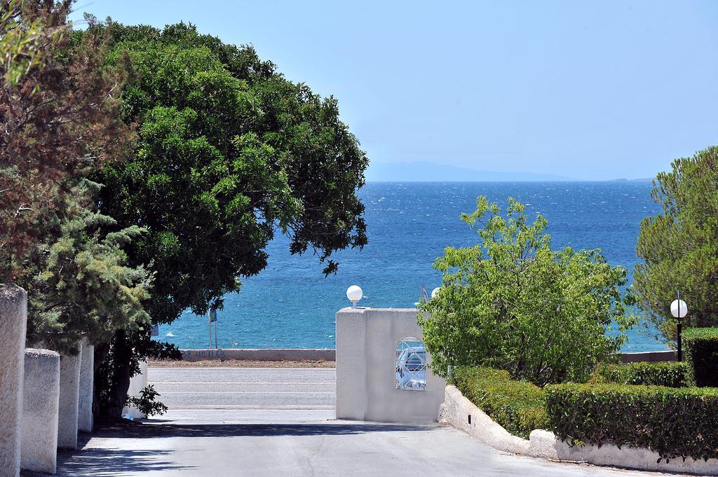 Villa Sarwnisland à Lagonisi Extérieur photo